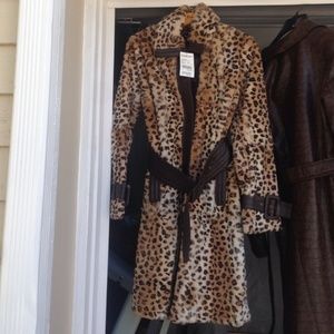 🐆Baby soft, real Rabbit fur🐆 leopard print coat